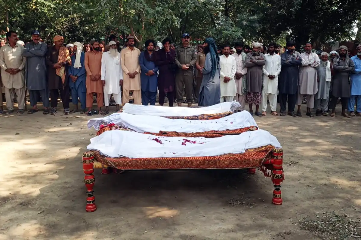 چونیاں