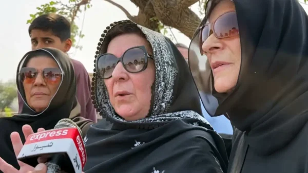 بانی پی ٹی آئی