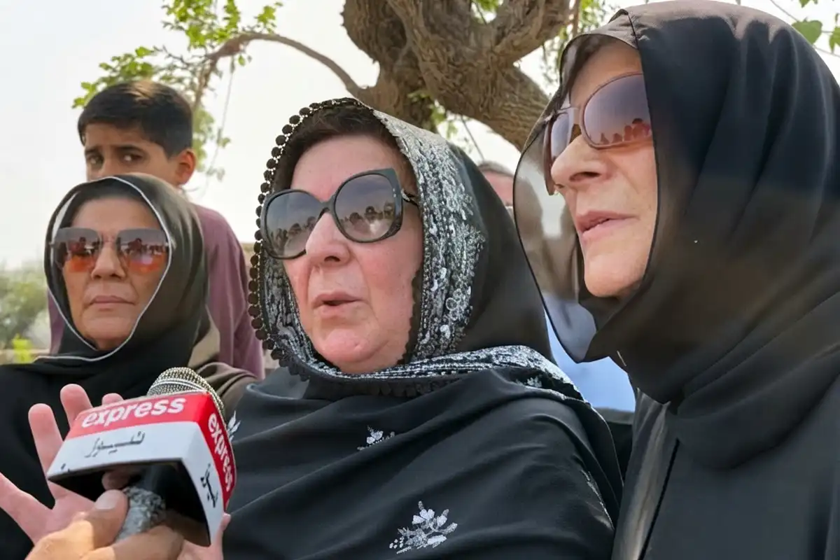 بانی پی ٹی آئی