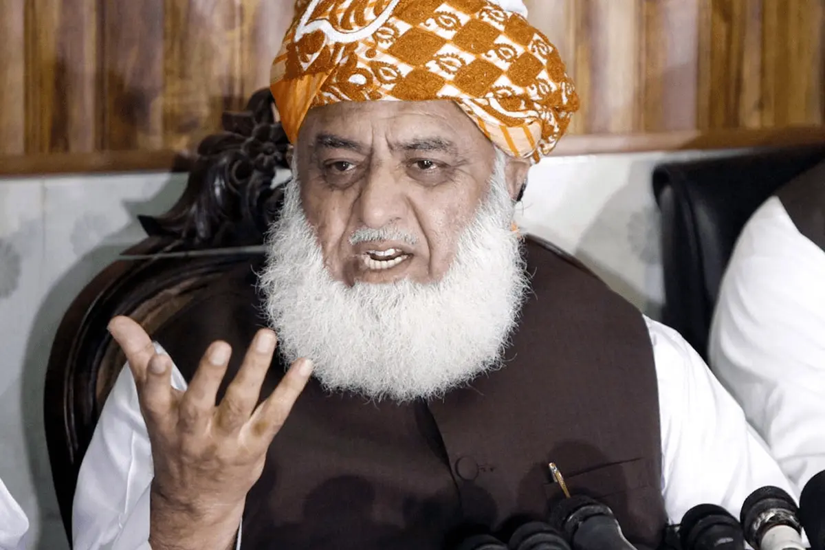 مولانا فضل الرحمان کا پاک فوج سے متعلق بیان
