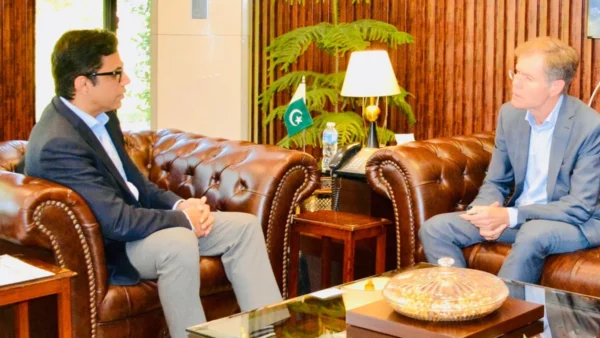 ناروے کے سفیر کی چیئرمین سی ڈی اے سے ملاقات