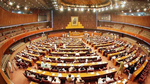 خیبر پختونخوا میں ایمرجنسی اور گورنر راج