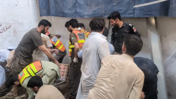 پشاور اسکول حادثہ